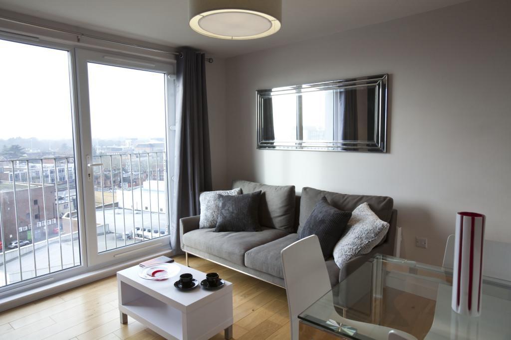 Centre - Luxury Penthouse * Watford (Hertfordshire)